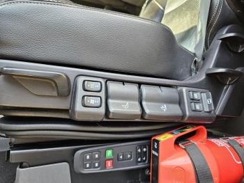 Scania R580 / V8 6X2 / RETARDER / FULL AIR